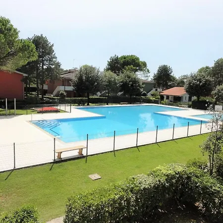 Lovely Flat With Pool-beahost * 比比翁