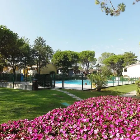 Lovely Flat With Pool-beahost 比比翁